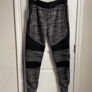 Men xl jogging pants